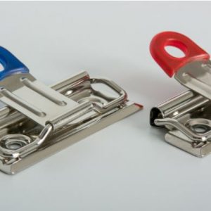 Clip sujetador de alambre plano de 7cm con plastico de color